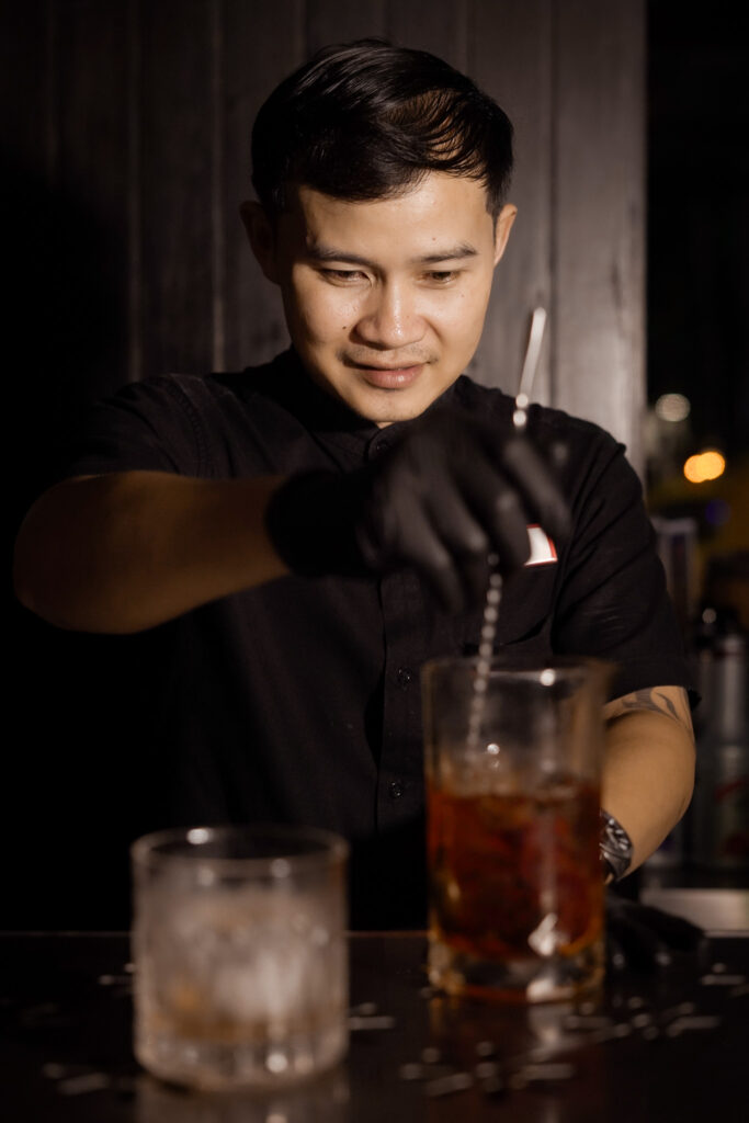 bartenders